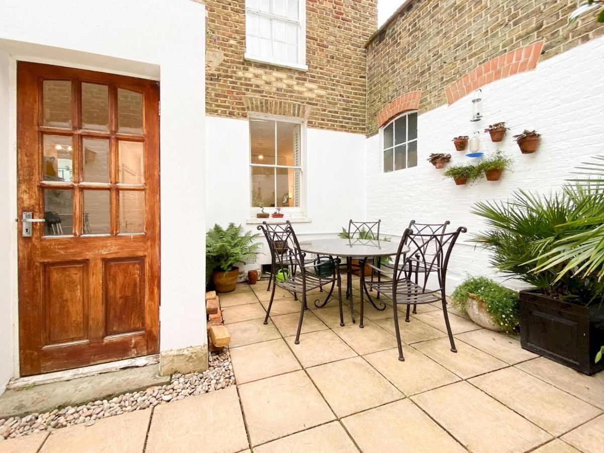 Pass The Keys Garden Apartment In Stockwell Londres Exterior foto