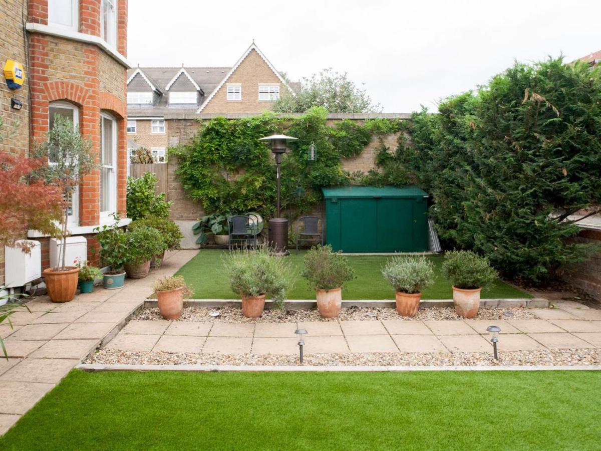 Pass The Keys Garden Apartment In Stockwell Londres Exterior foto